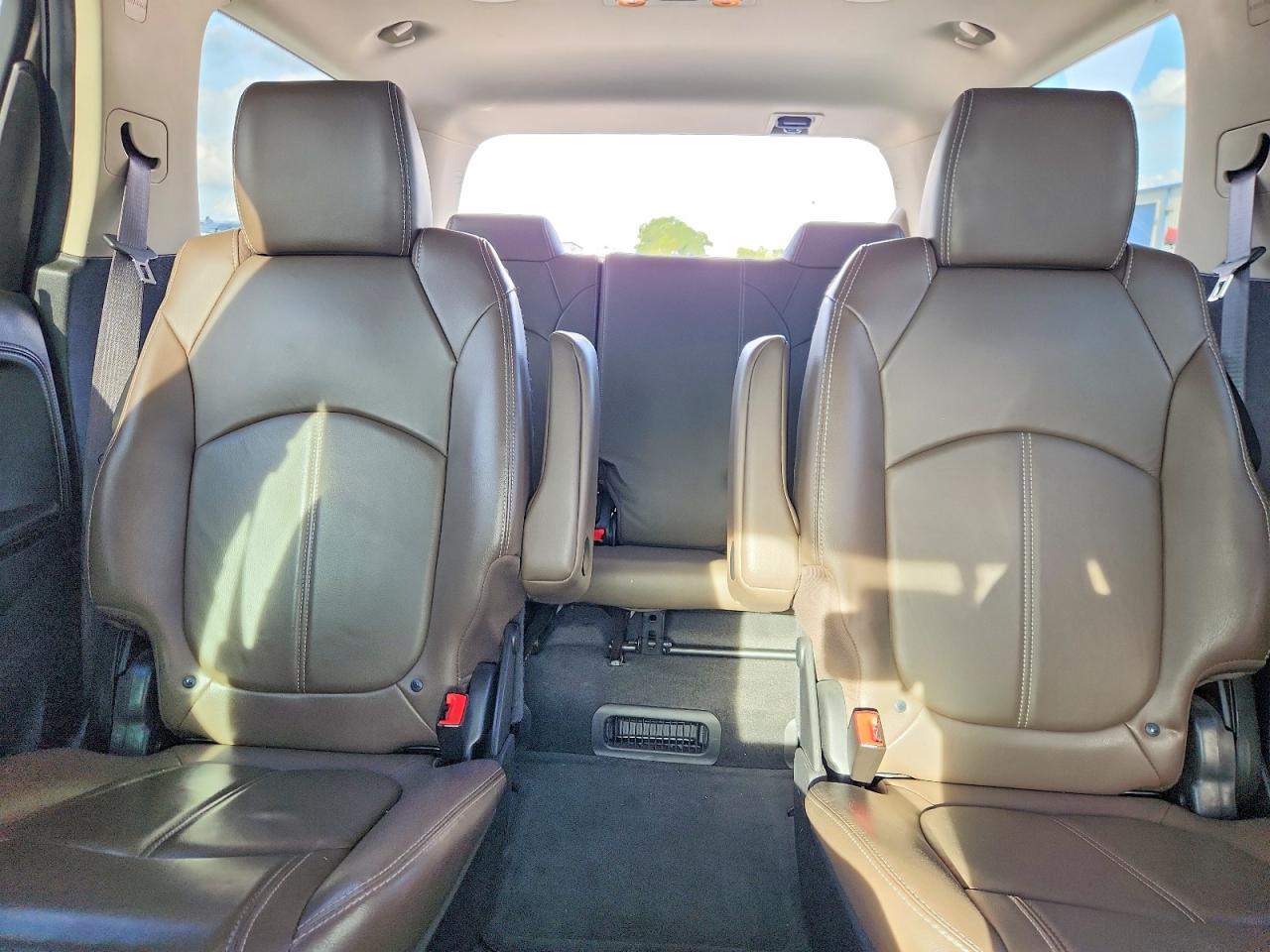 2015 GMC ACADIA SLT-1 photo 28