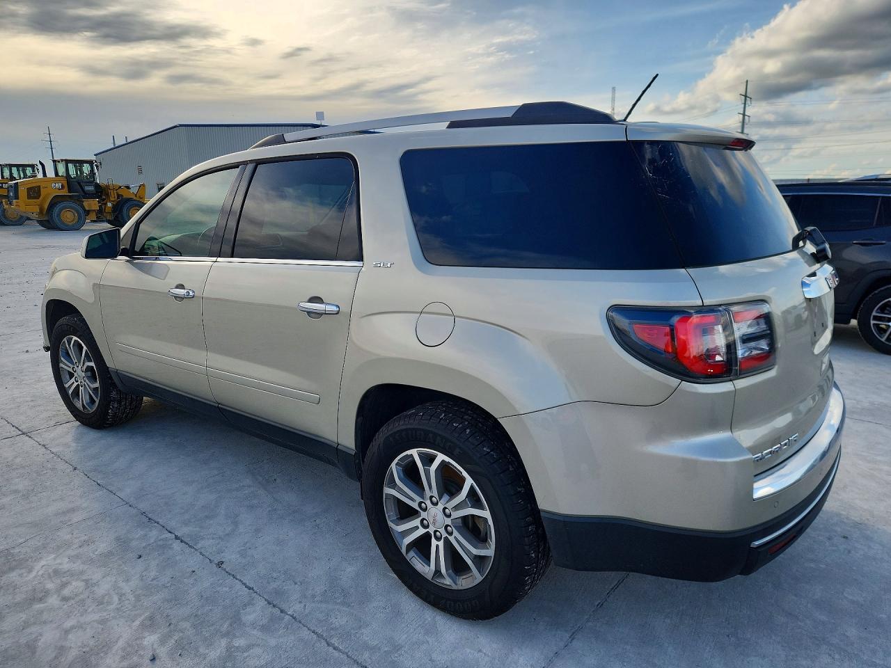 2015 GMC ACADIA SLT-1 photo 4