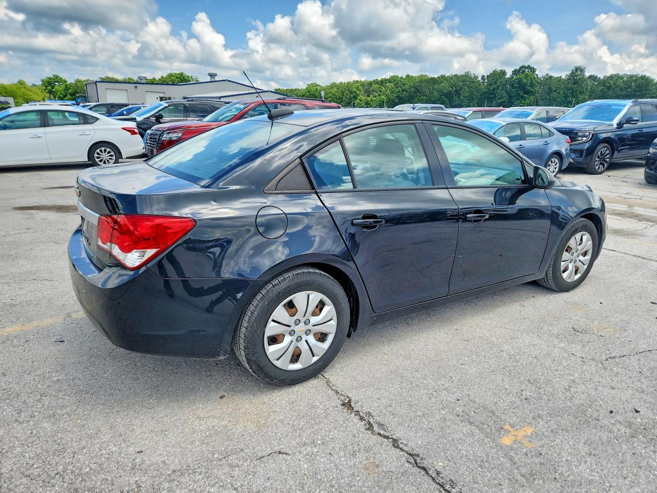 2016 CHEVROLET CRUZE LIMITED LS photo 5