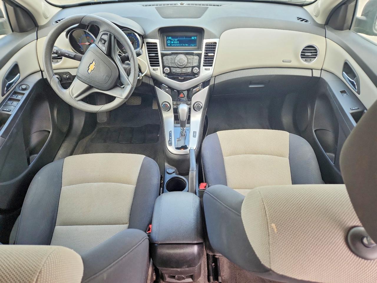 2016 CHEVROLET CRUZE LIMITED LS photo 15