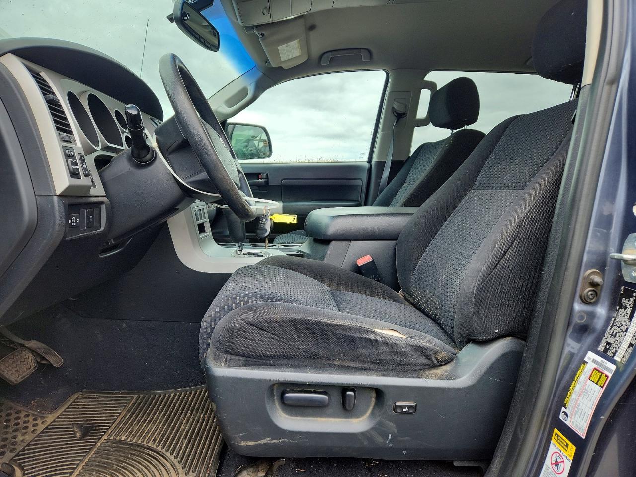 2008 TOYOTA TUNDRA SR5 photo 13