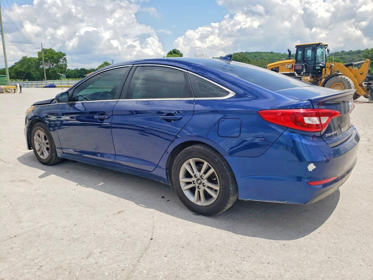 2017 HYUNDAI SONATA BASE photo 3