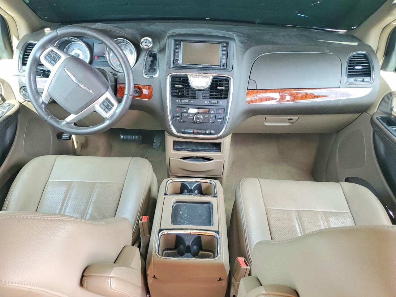 2015 CHRYSLER TOWN & COUNTRY TOURING photo 15