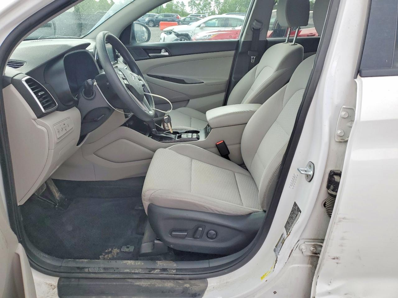 2019 HYUNDAI TUCSON SEL photo 19