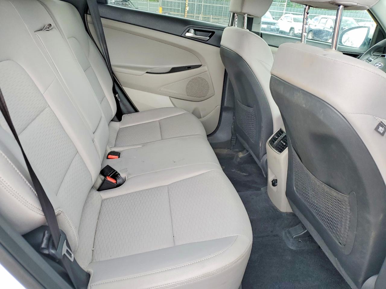 2019 HYUNDAI TUCSON SEL photo 31