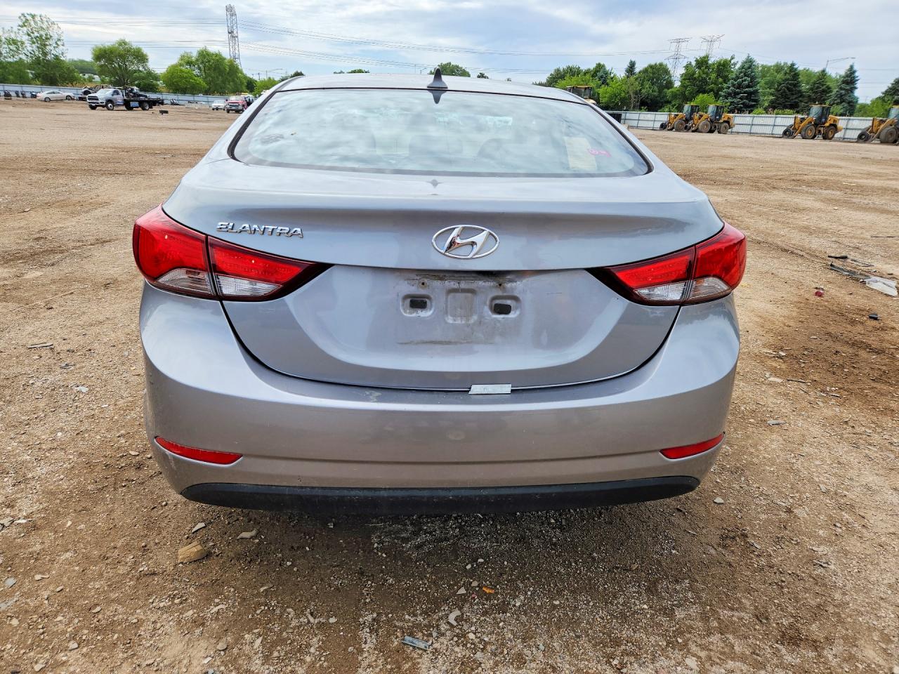 2016 HYUNDAI ELANTRA SE photo 11