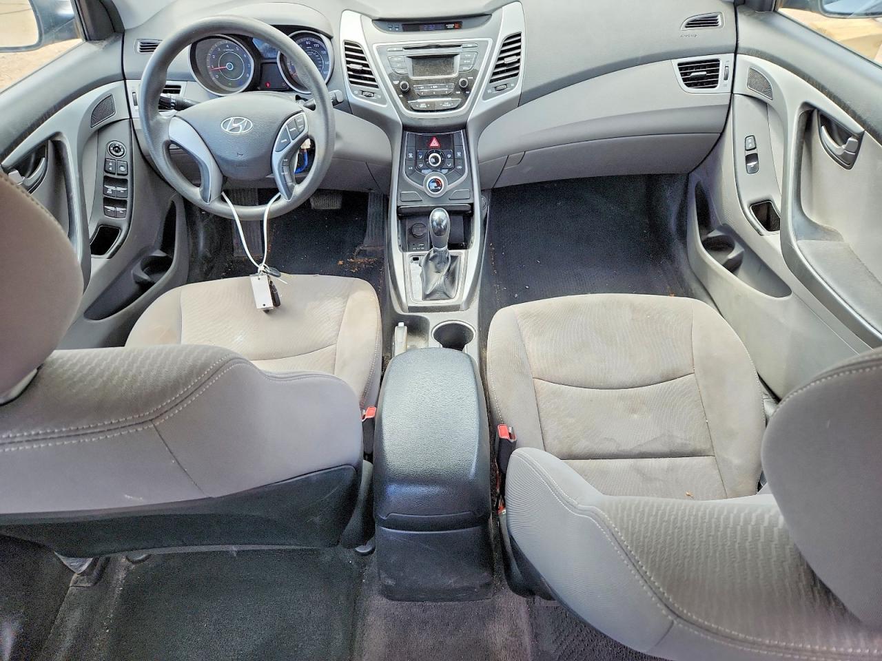 2016 HYUNDAI ELANTRA SE photo 15