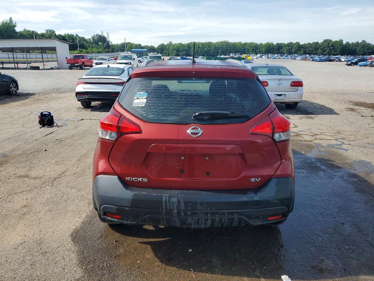 2018 NISSAN KICKS SV photo 16