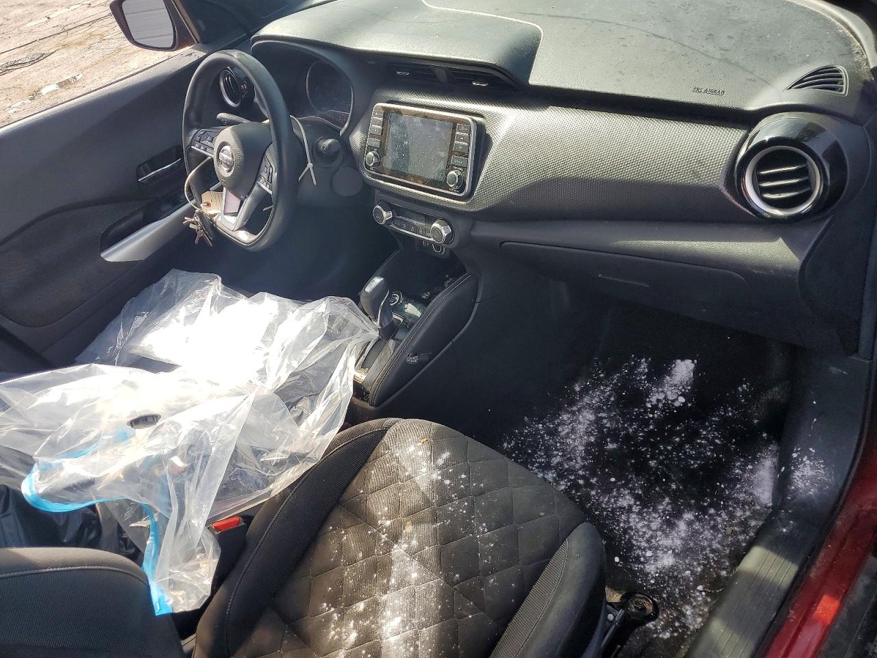 2018 NISSAN KICKS SV photo 22
