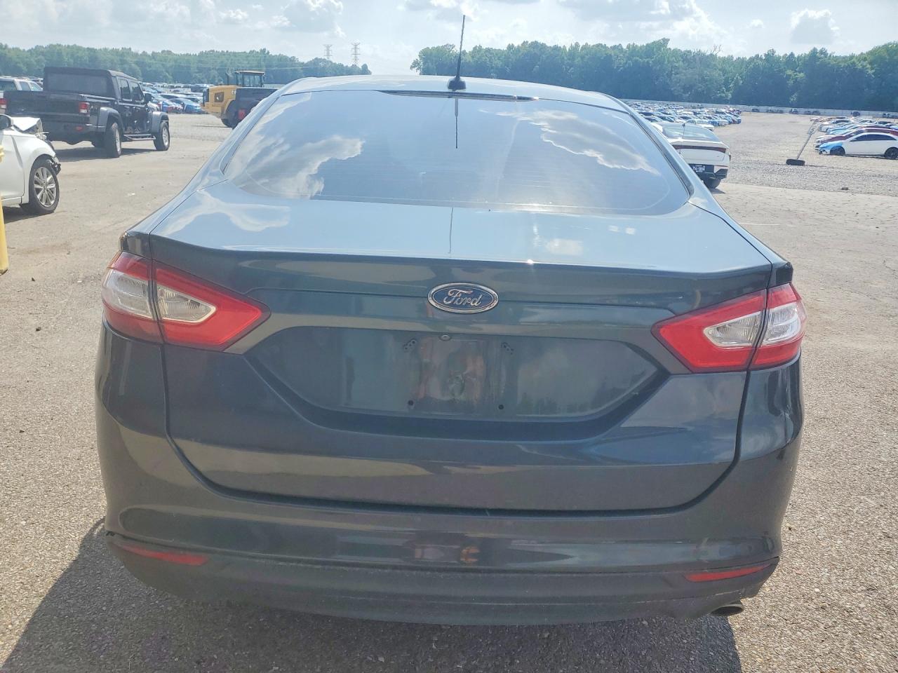 2015 FORD FUSION S photo 11