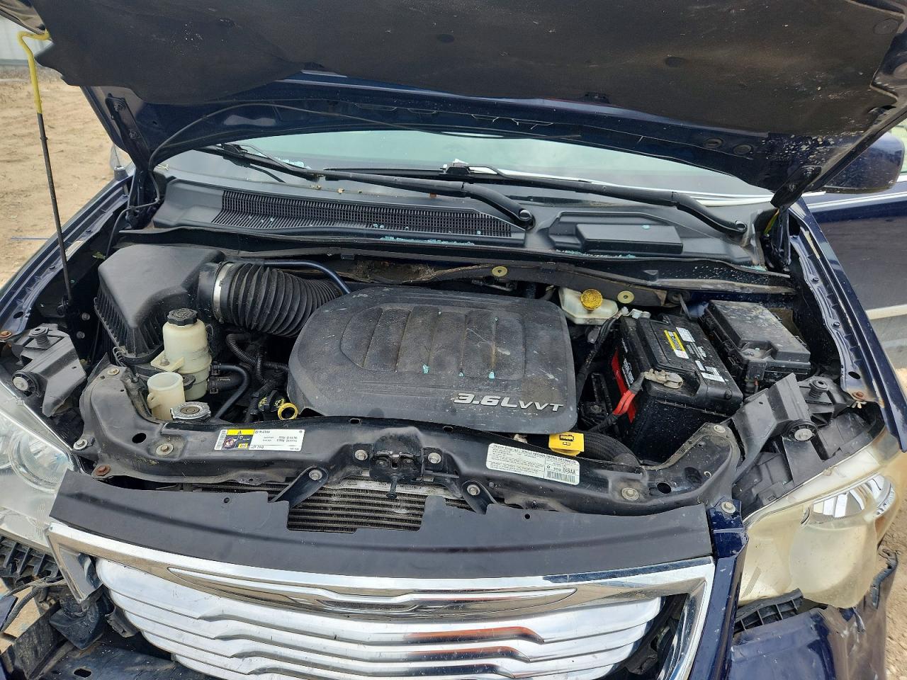 2013 CHRYSLER TOWN & COUNTRY TOURING photo 34