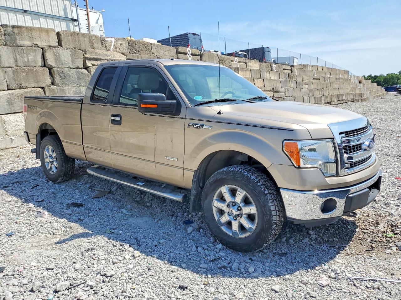 2013 FORD F150 SUPER CAB photo 7