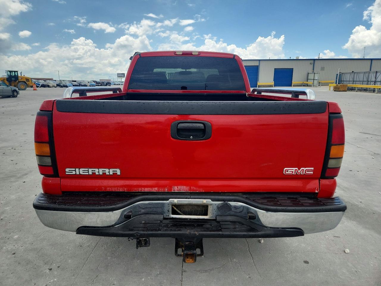 2004 GMC NEW SIERRA C1500 photo 11