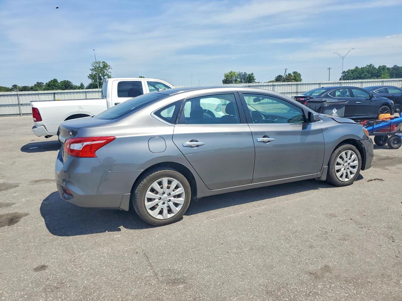 2017 NISSAN SENTRA SV photo 3