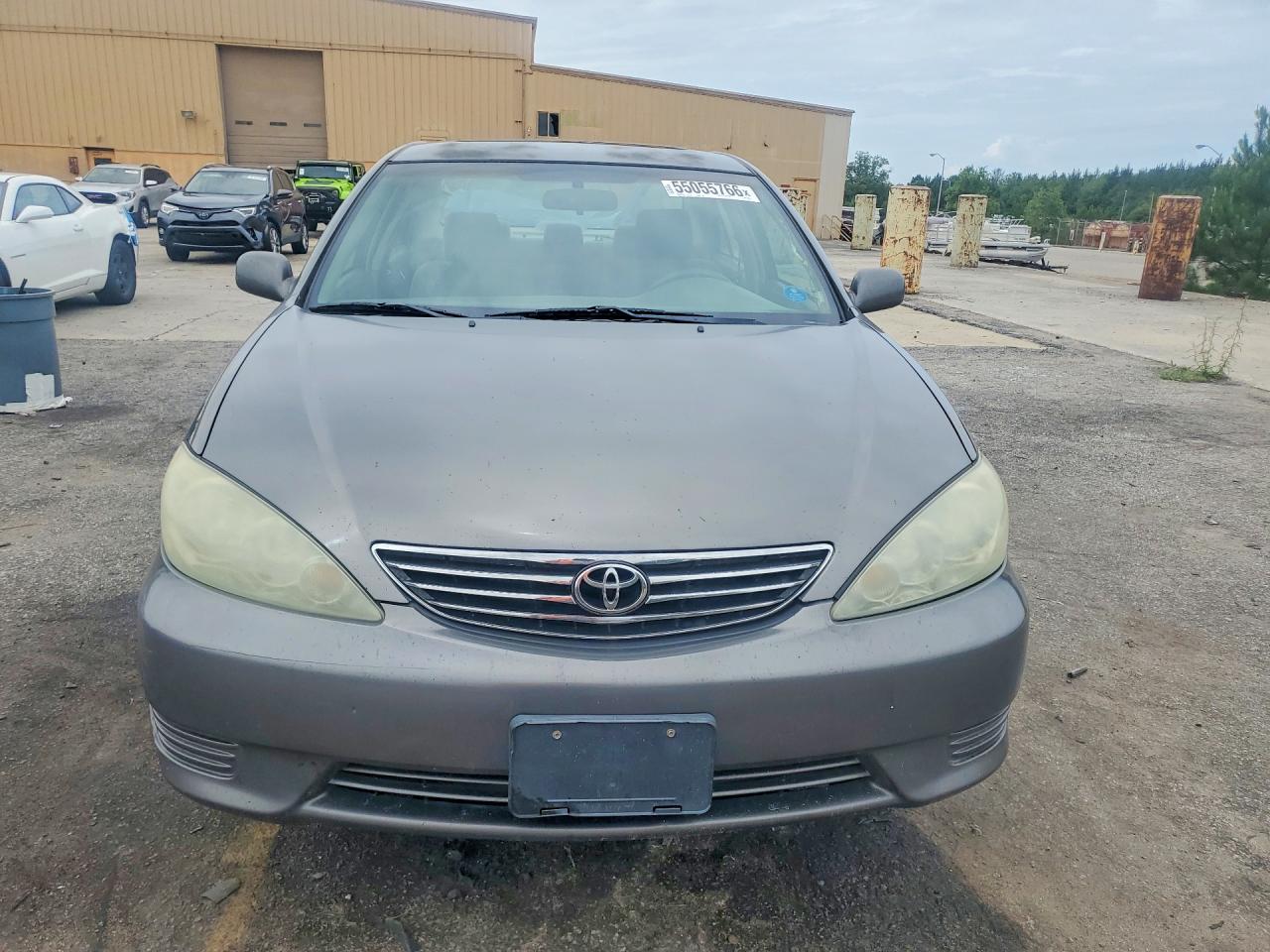 2005 TOYOTA CAMRY LE photo 9
