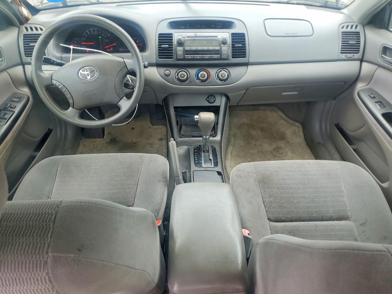 2005 TOYOTA CAMRY LE photo 15