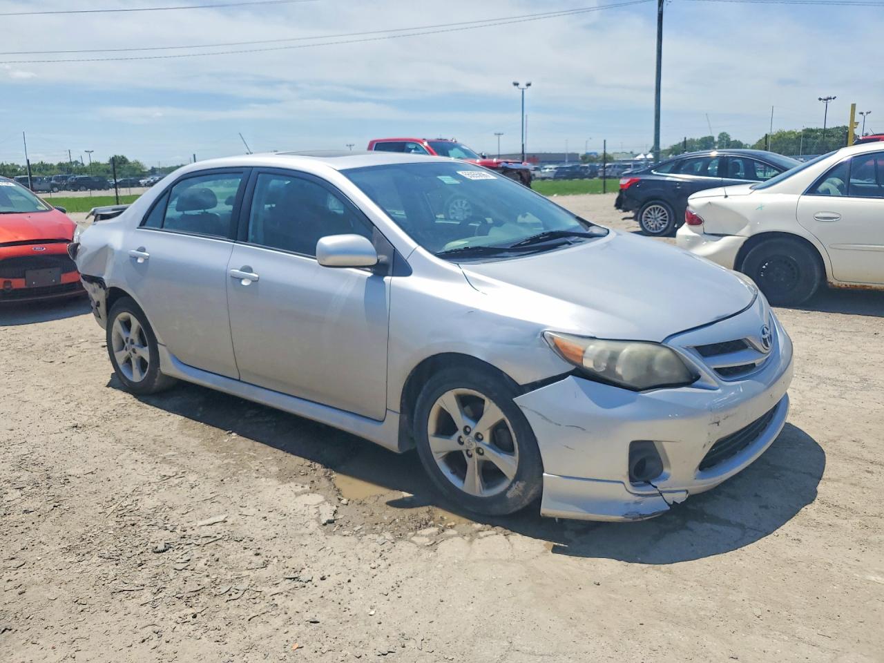 2011 TOYOTA COROLLA S photo 4