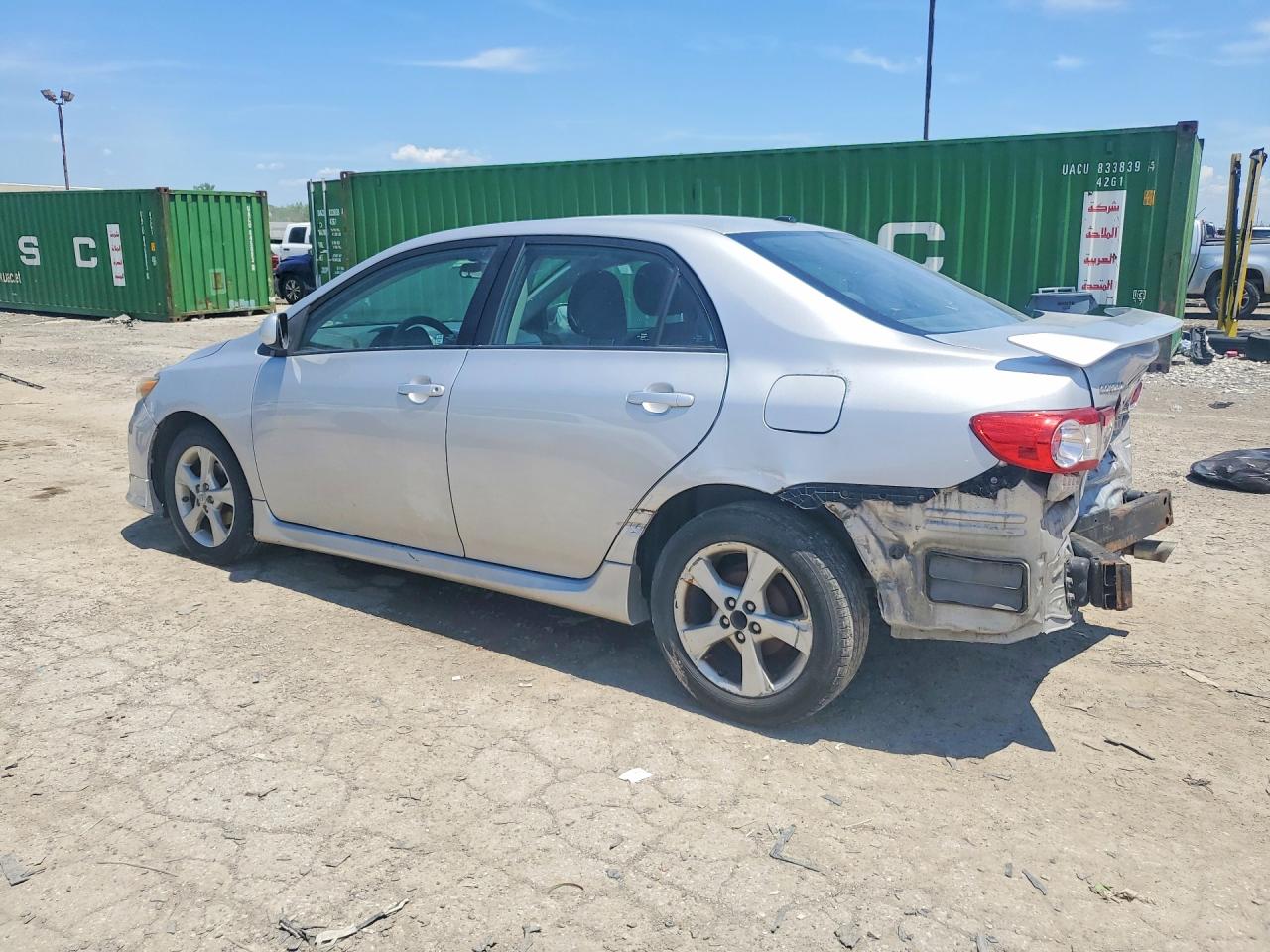 2011 TOYOTA COROLLA S photo 2