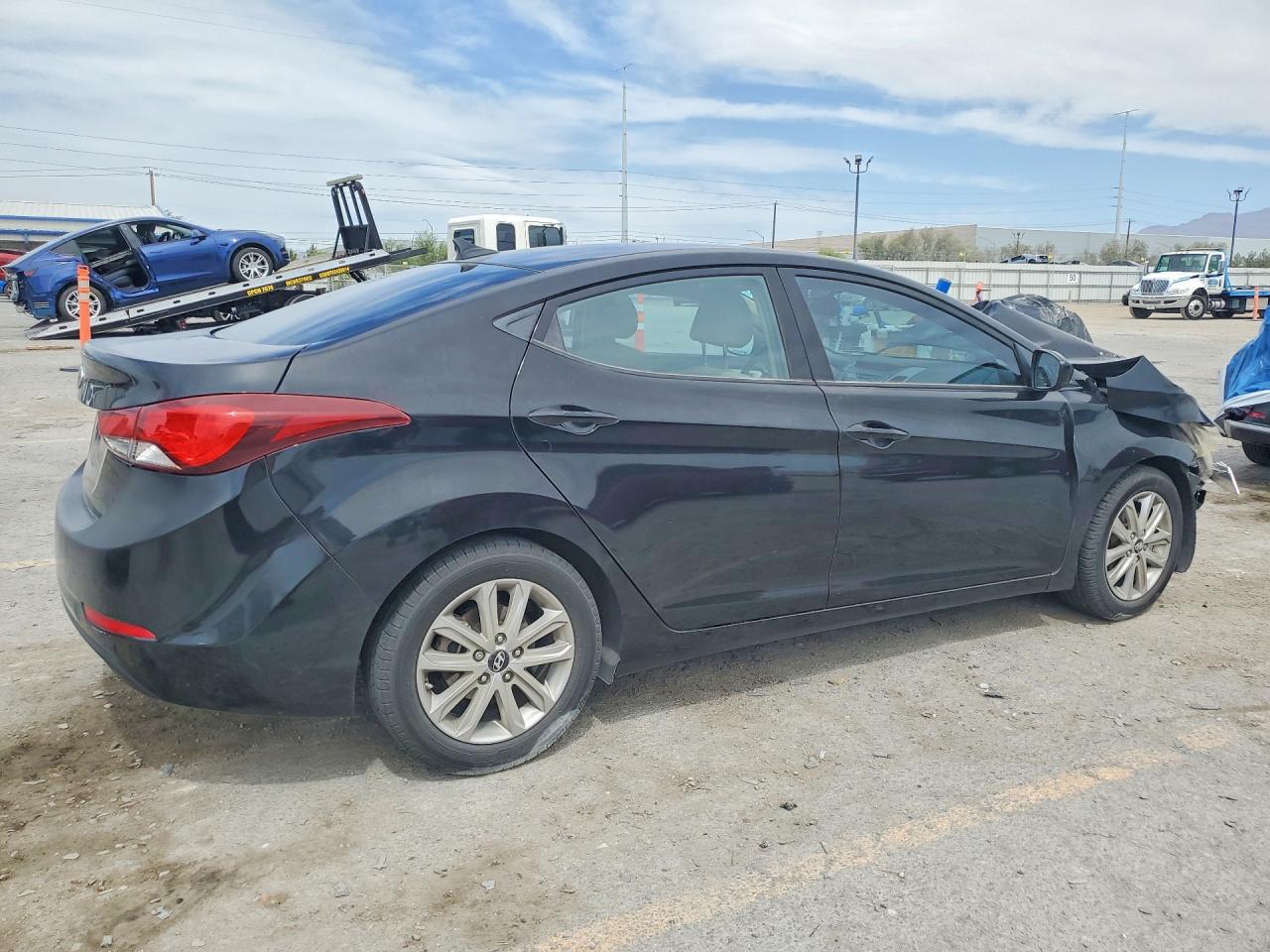2014 HYUNDAI ELANTRA SE photo 6