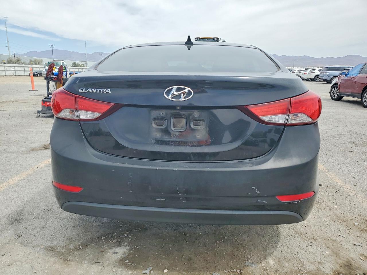 2014 HYUNDAI ELANTRA SE photo 16
