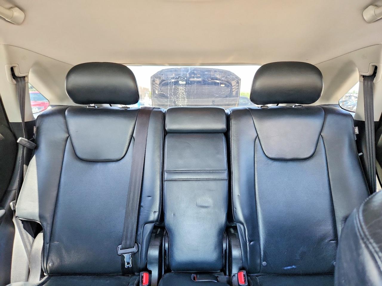 2011 LEXUS RX 350 photo 28