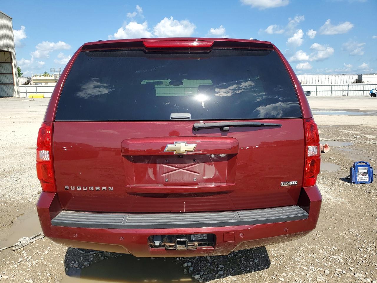 2008 CHEVROLET SUBURBAN K1500 LS photo 16