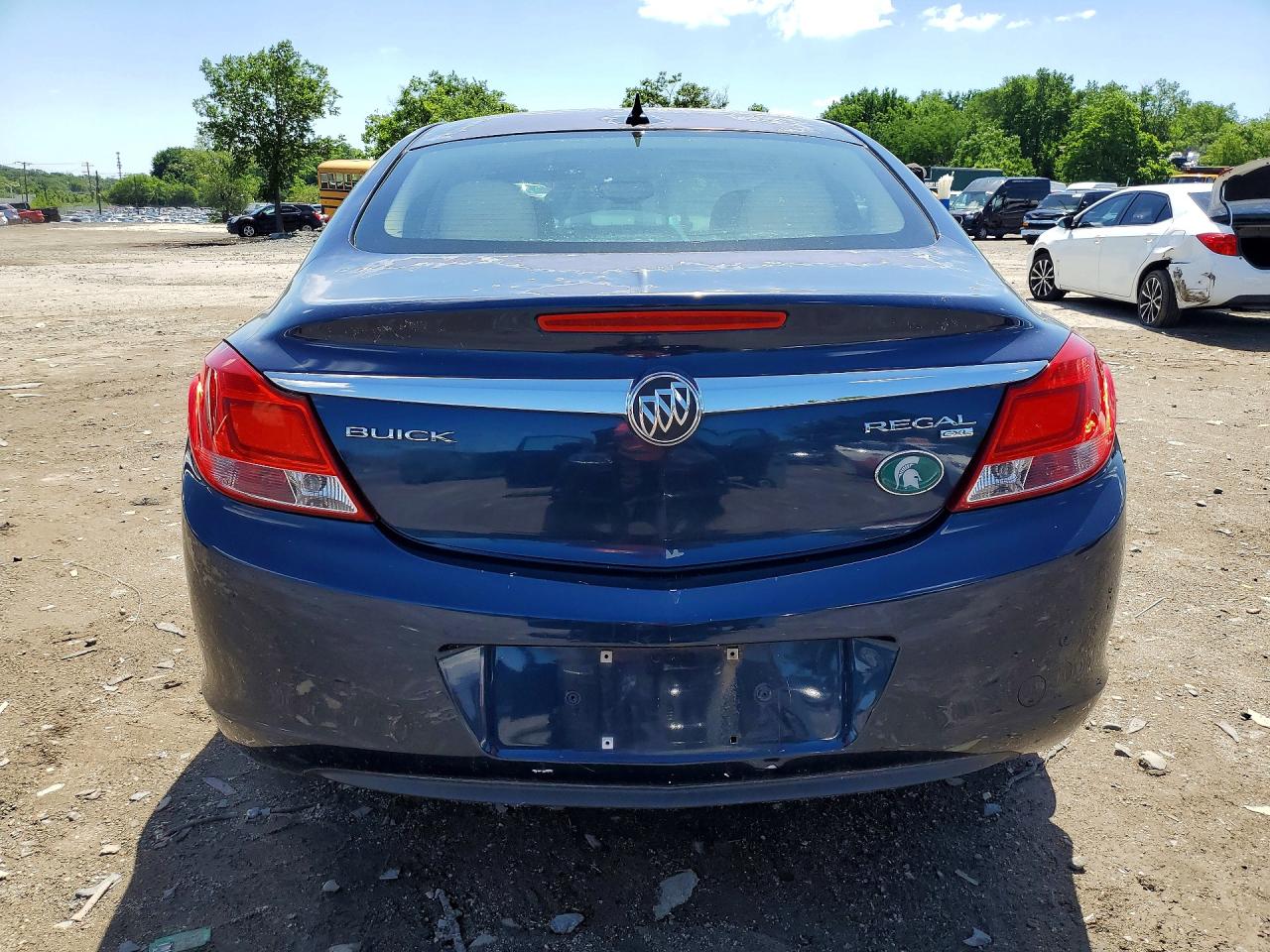 2011 BUICK REGAL CXL photo 6