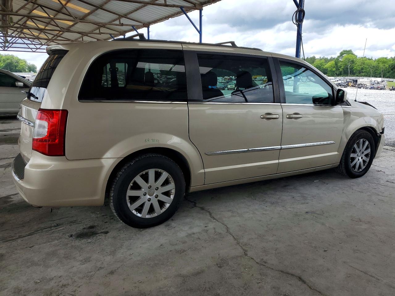 2013 CHRYSLER TOWN & COUNTRY TOURING photo 5