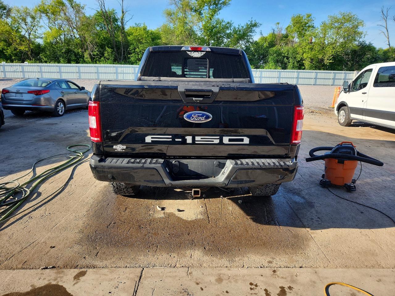 2018 FORD F150 SUPERCREW photo 11