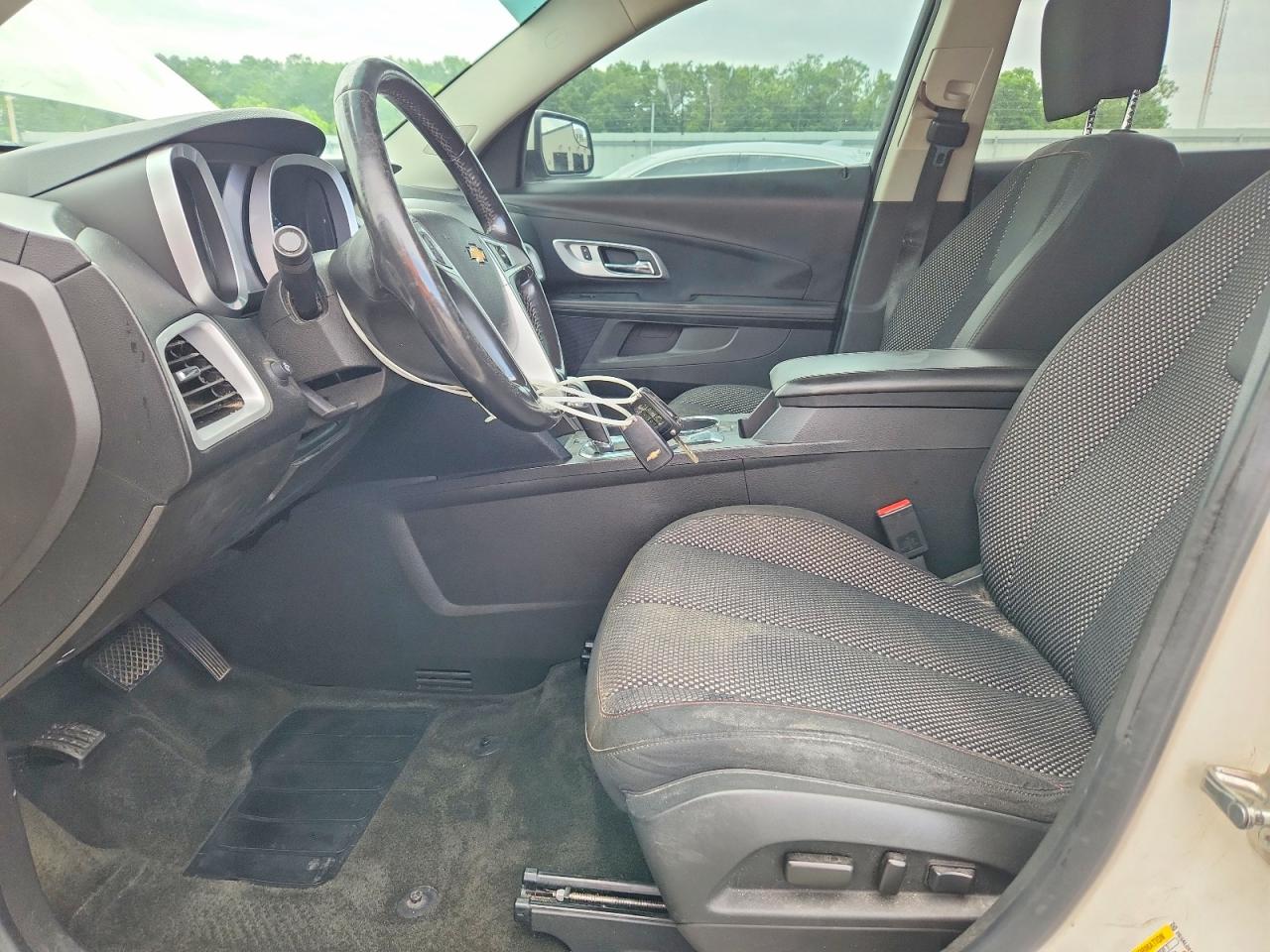 2013 CHEVROLET EQUINOX LT photo 13