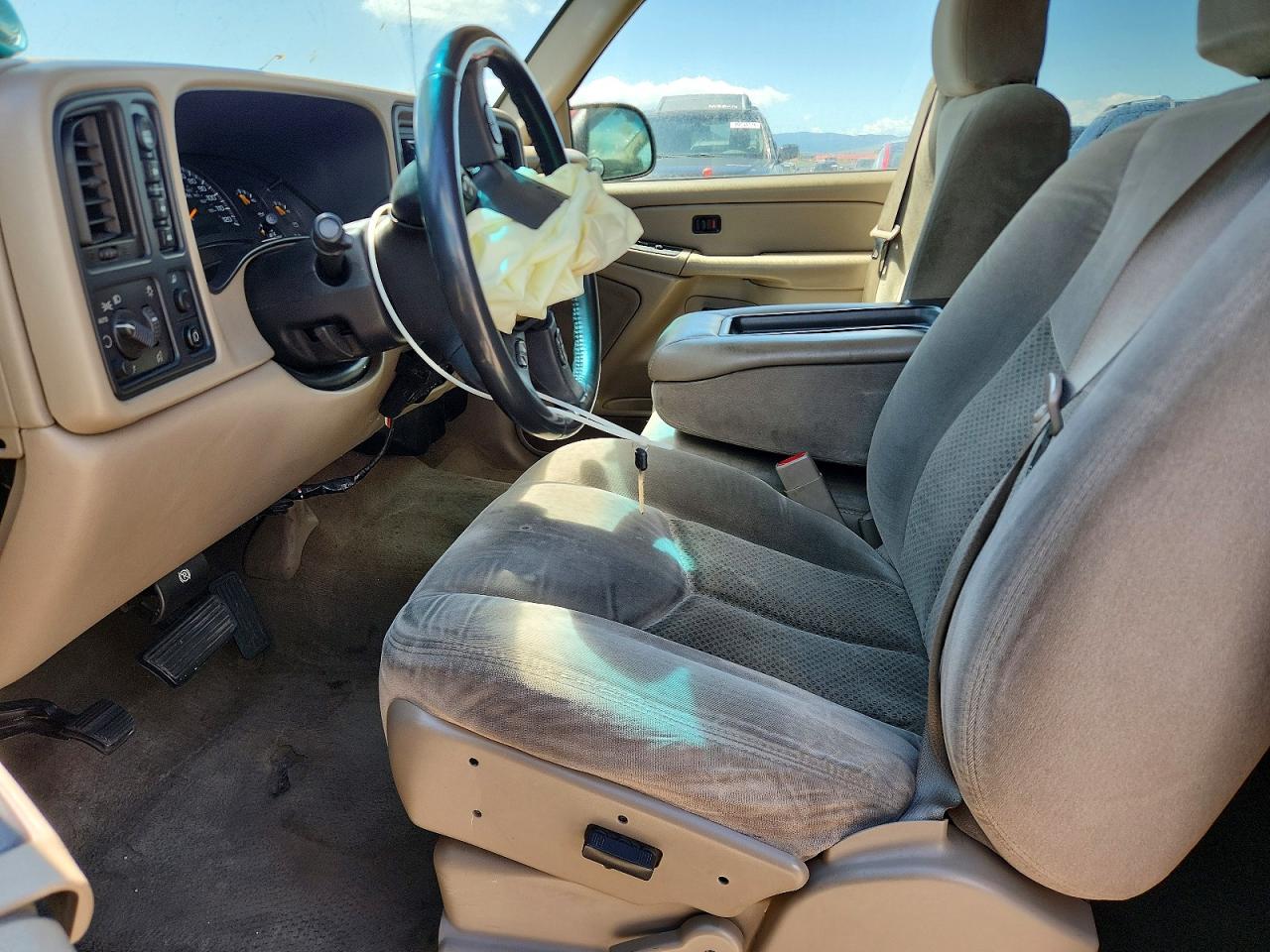 2004 CHEVROLET SILVERADO K1500 photo 13