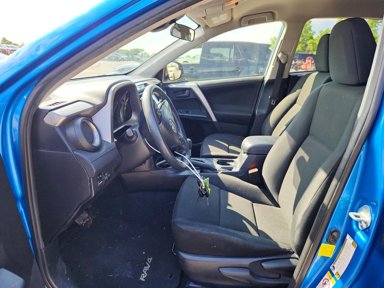 2017 TOYOTA RAV4 LE photo 19