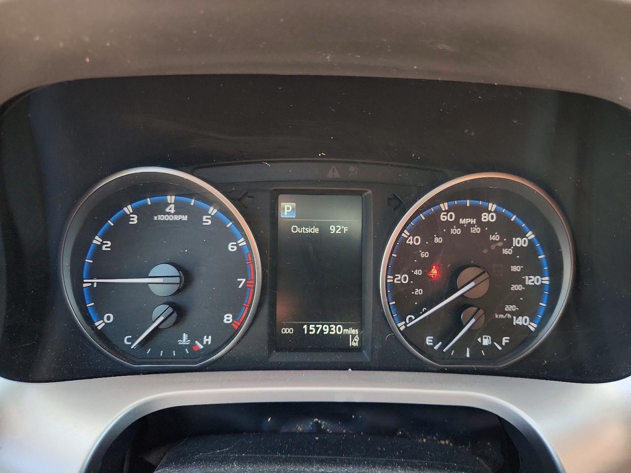 2017 TOYOTA RAV4 LE photo 25