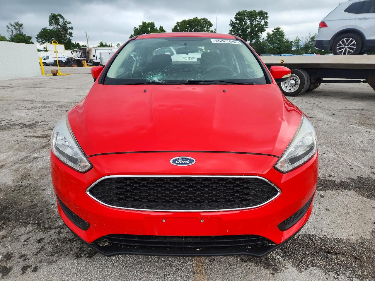 2017 FORD FOCUS SE photo 9