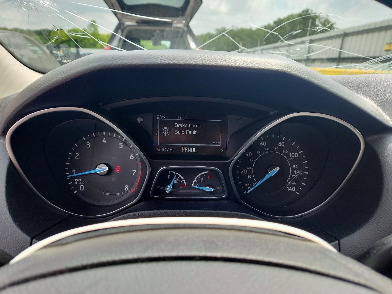 2017 FORD FOCUS SE photo 17
