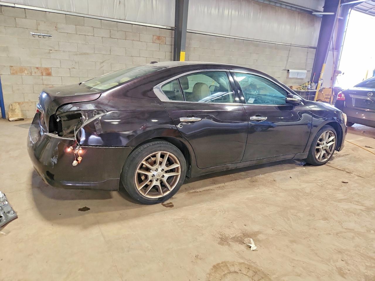 2011 NISSAN MAXIMA 3.5 S photo 3