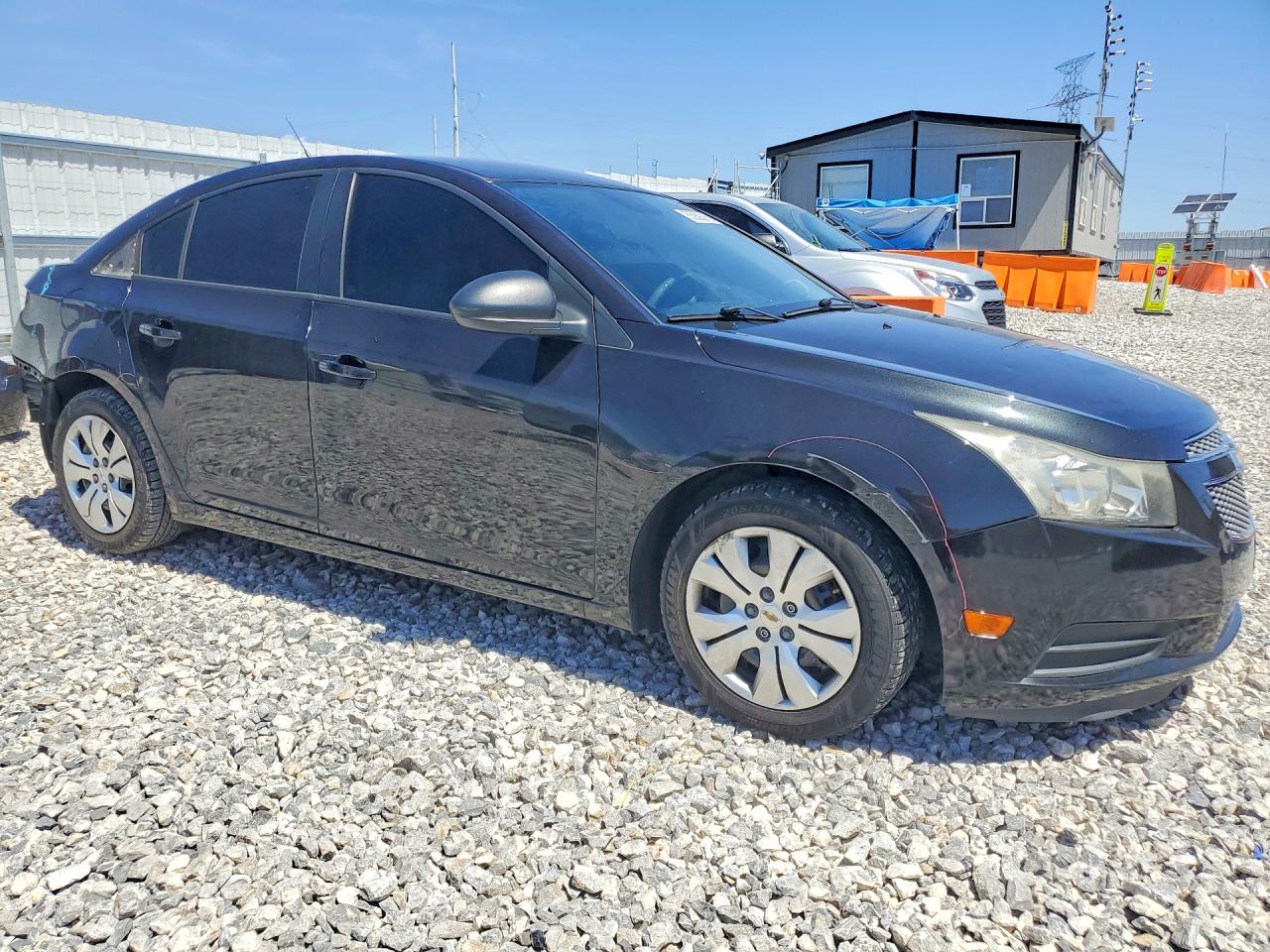 2014 CHEVROLET CRUZE LS photo 7