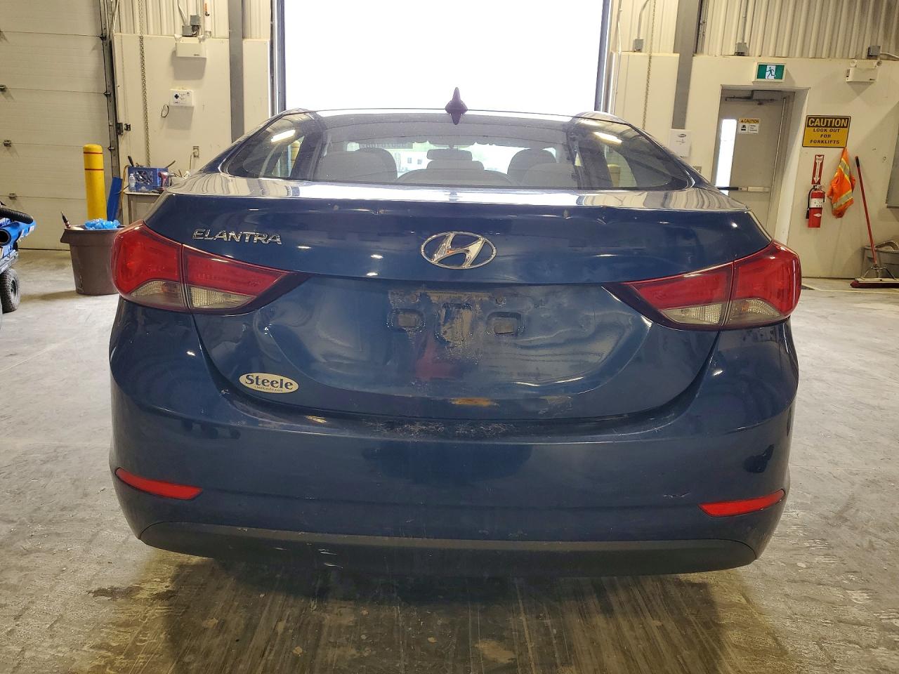 2015 HYUNDAI ELANTRA SE photo 16