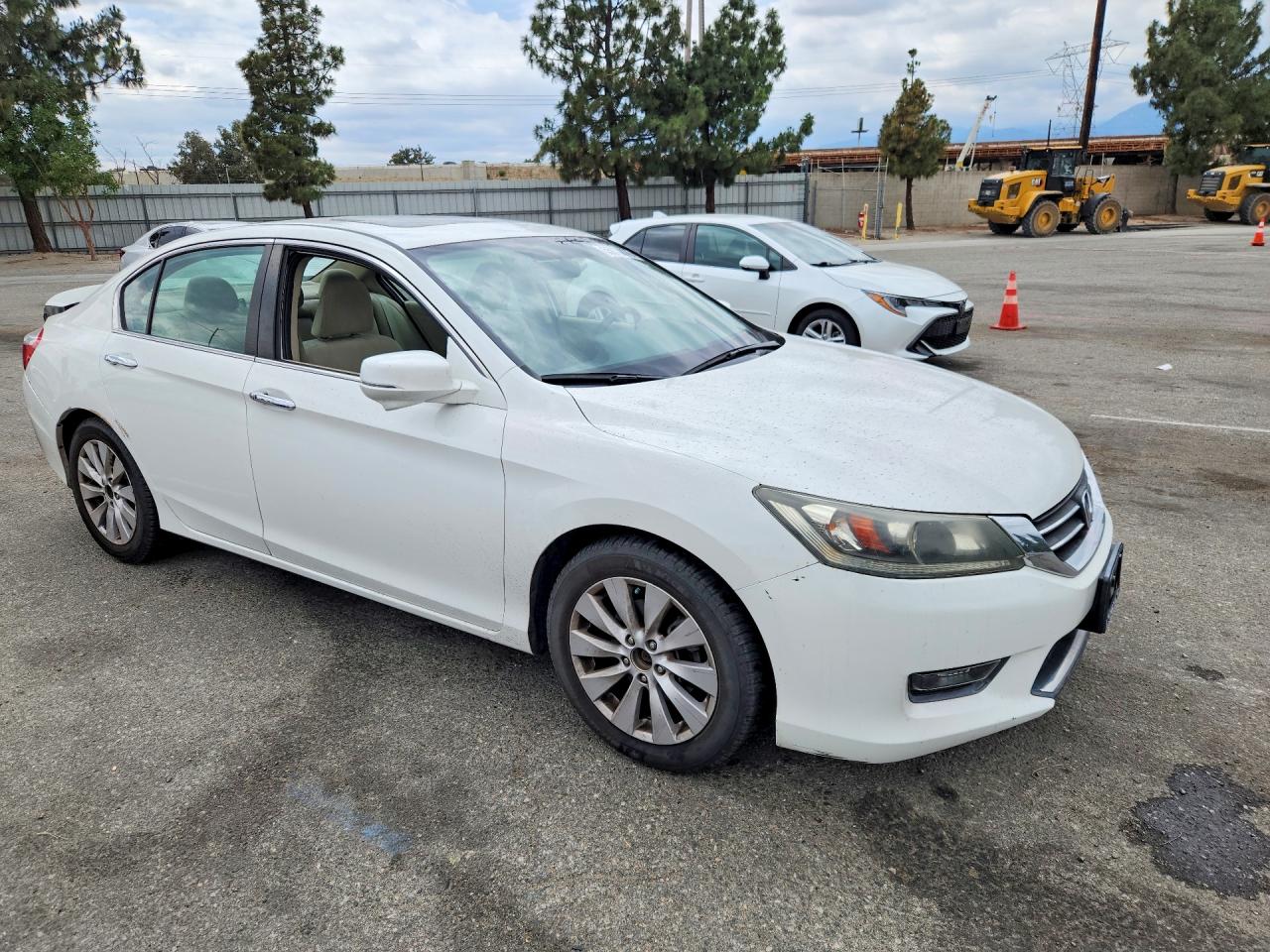 2015 HONDA ACCORD EX photo 7
