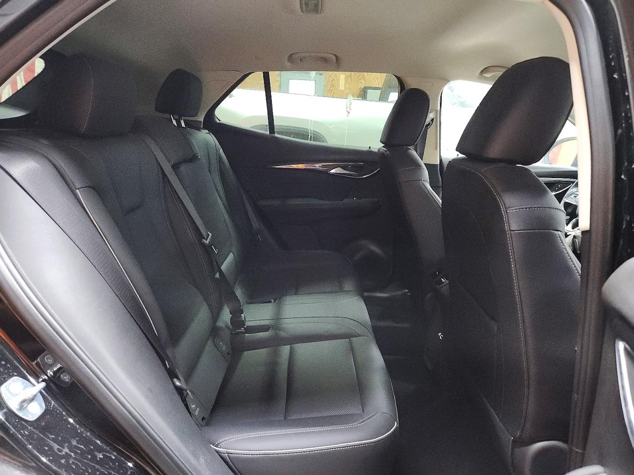 2023 BUICK ENVISION ESSENCE photo 11