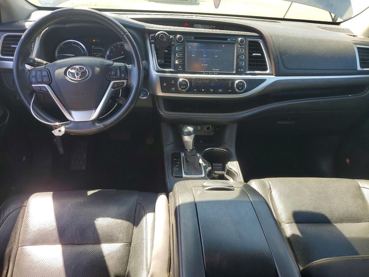 2017 TOYOTA HIGHLANDER HYBRID LIMITED photo 15