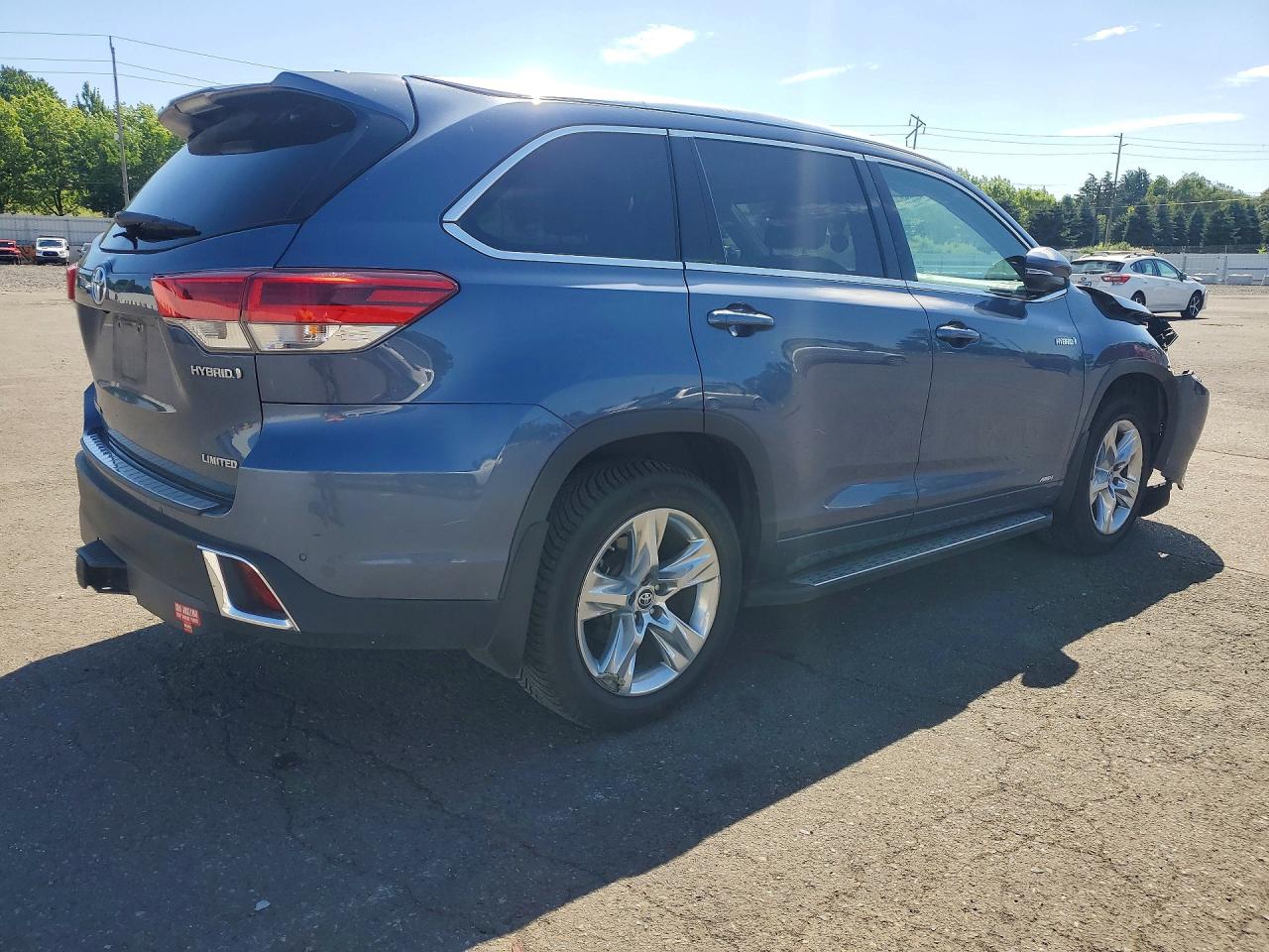 2017 TOYOTA HIGHLANDER HYBRID LIMITED photo 5