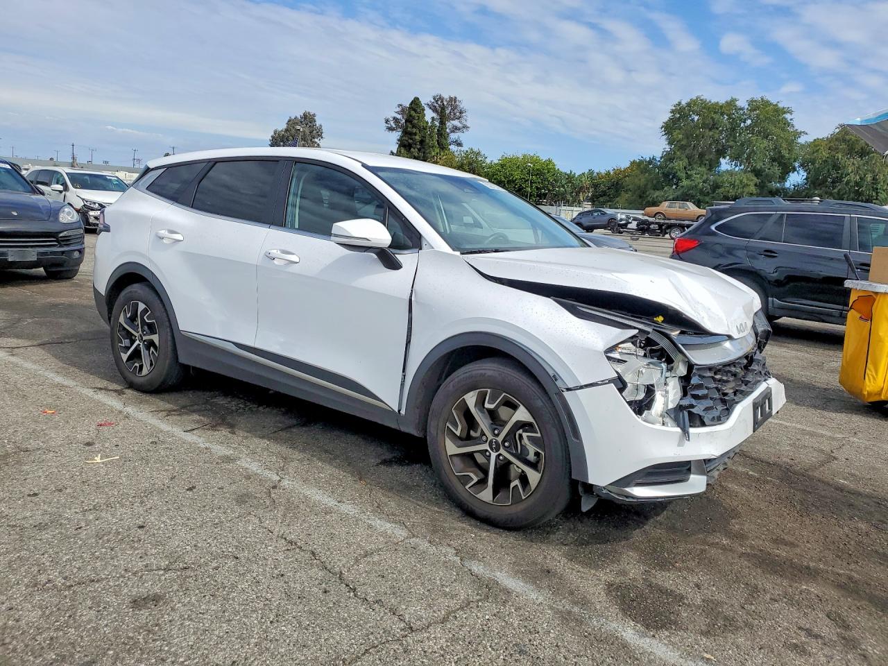 2023 KIA SPORTAGE EX photo 7