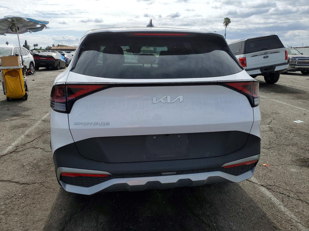 2023 KIA SPORTAGE EX photo 11