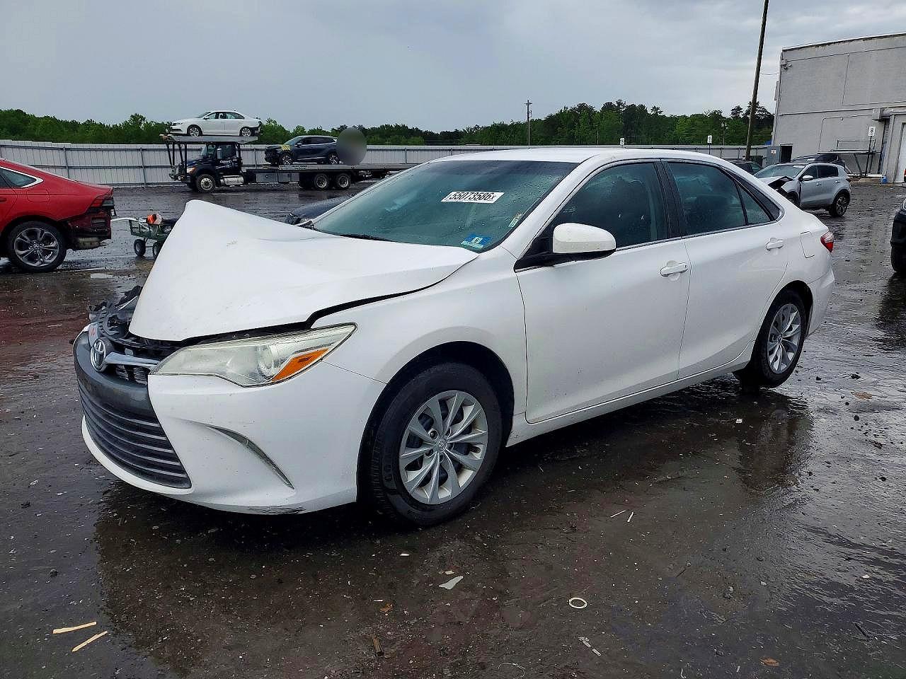 2017 TOYOTA CAMRY