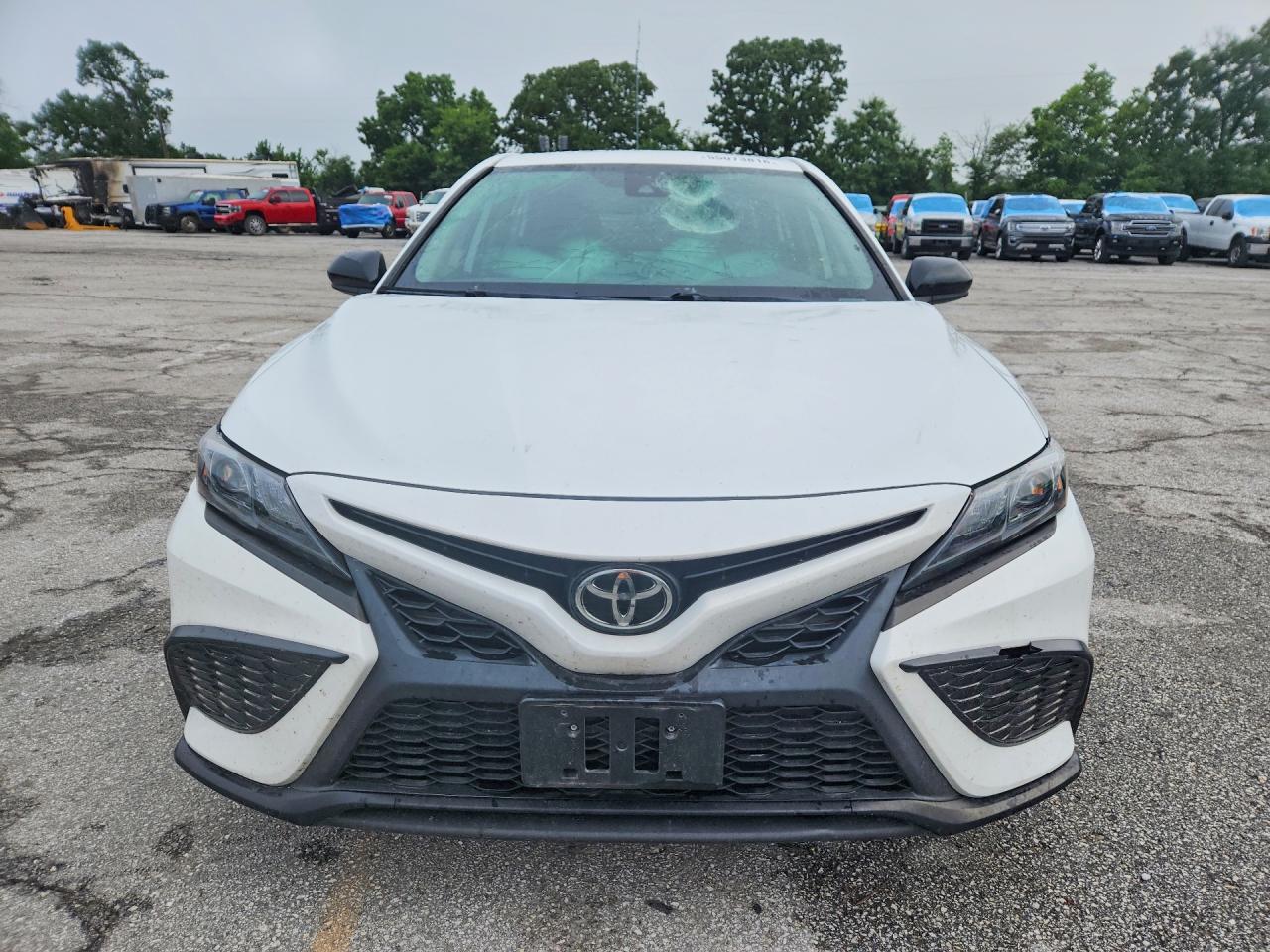 2021 TOYOTA CAMRY SE NIGHTSHADE photo 9