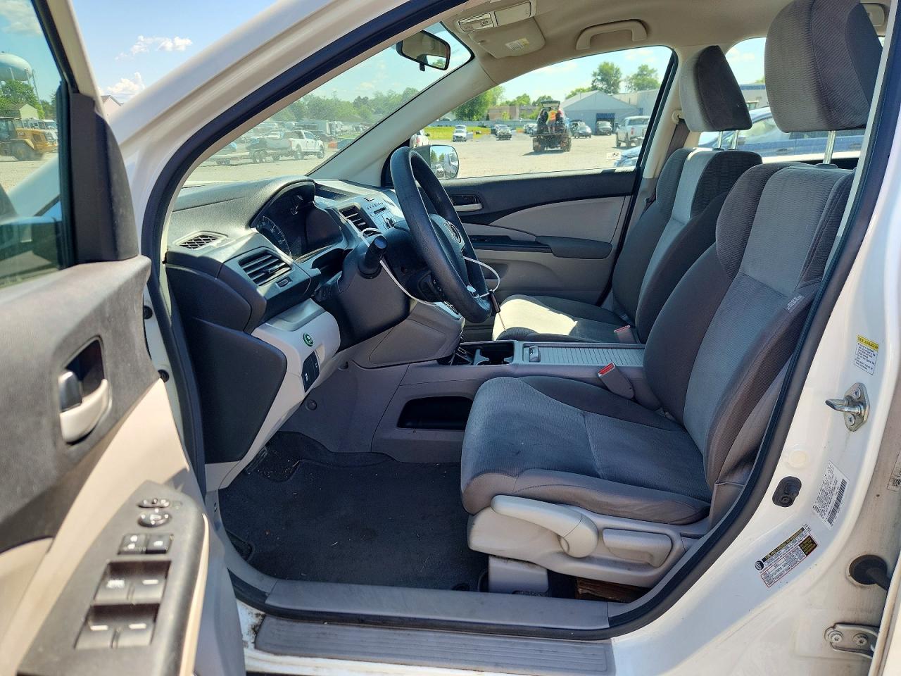 2014 HONDA CR-V LX photo 13