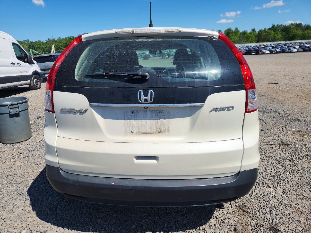 2014 HONDA CR-V LX photo 11