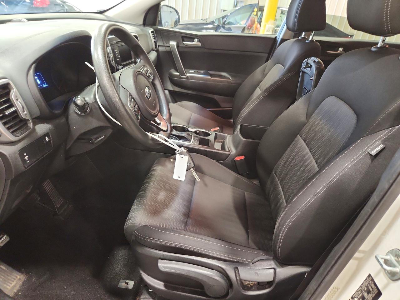 2019 KIA SPORTAGE LX photo 13