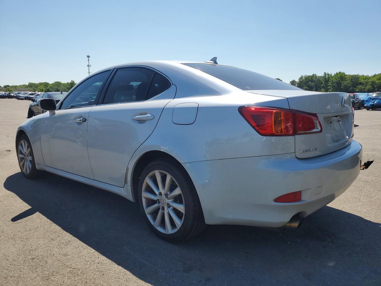 2010 LEXUS IS 250 photo 2